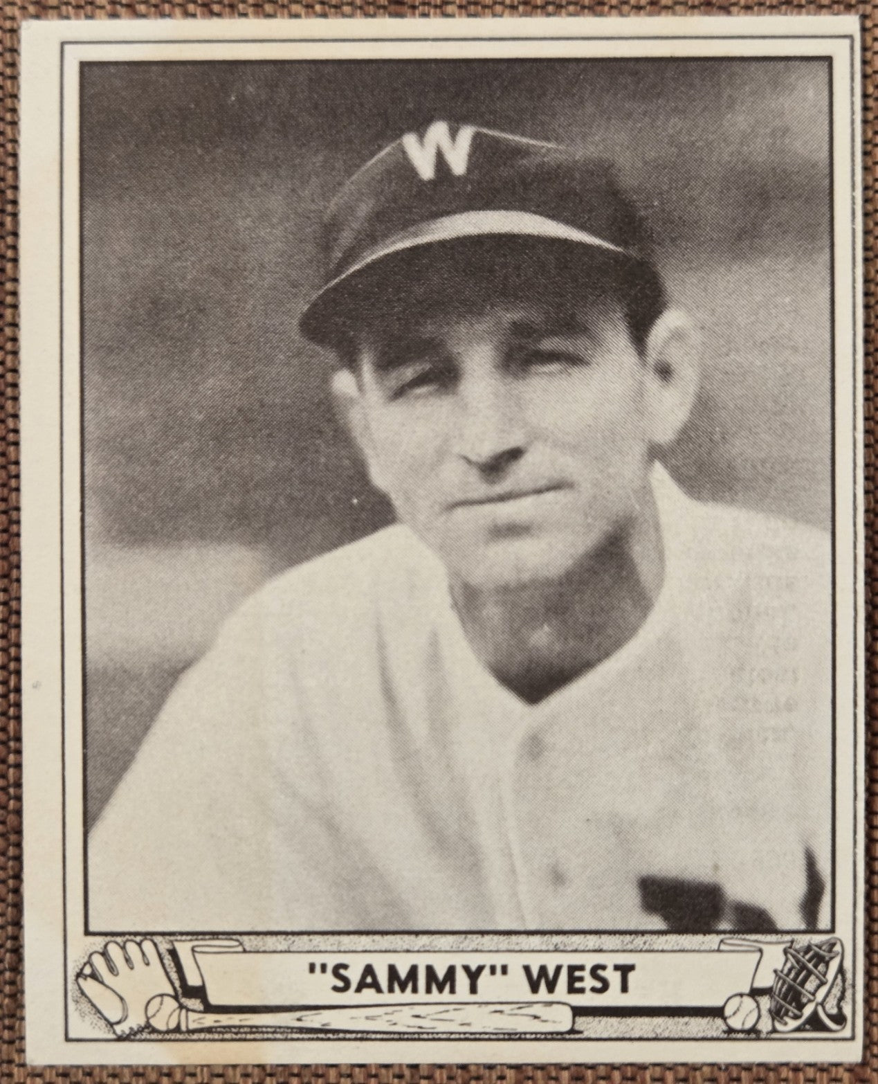 1940 Play Ball #22 Sam West Washington Senators Vintage Original Baseball Card0