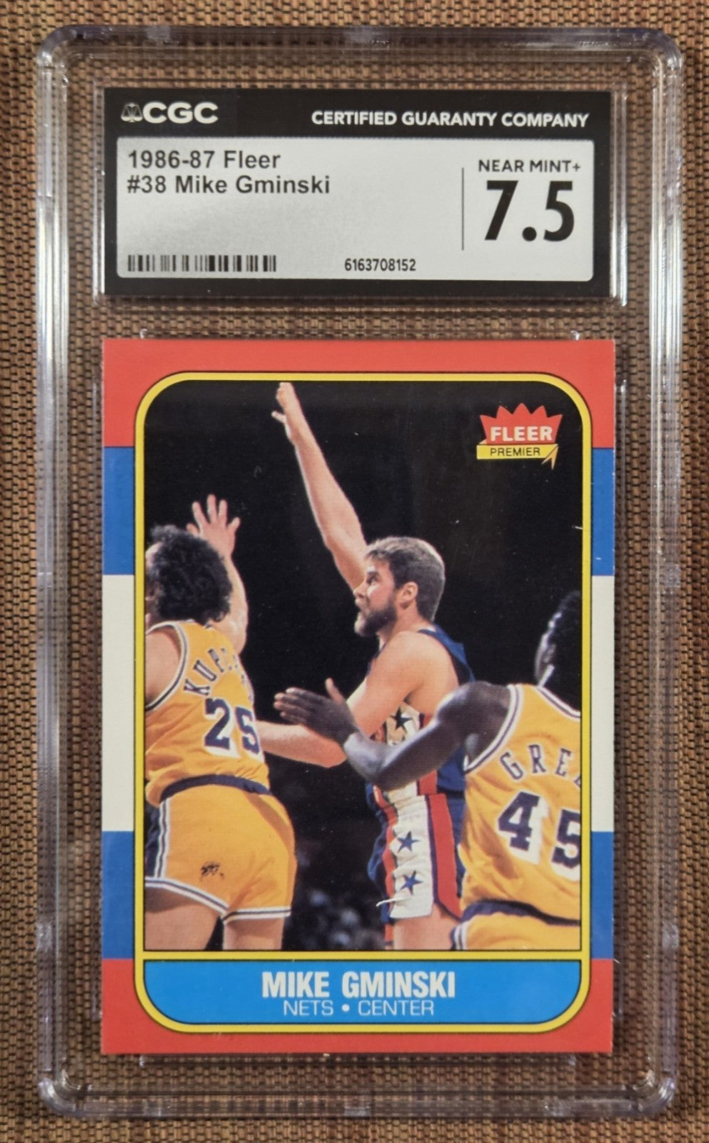 1986 Fleer #38 Mike Gminski New Jersey Nets Original Basketball Card CGC 7.5 NM+0