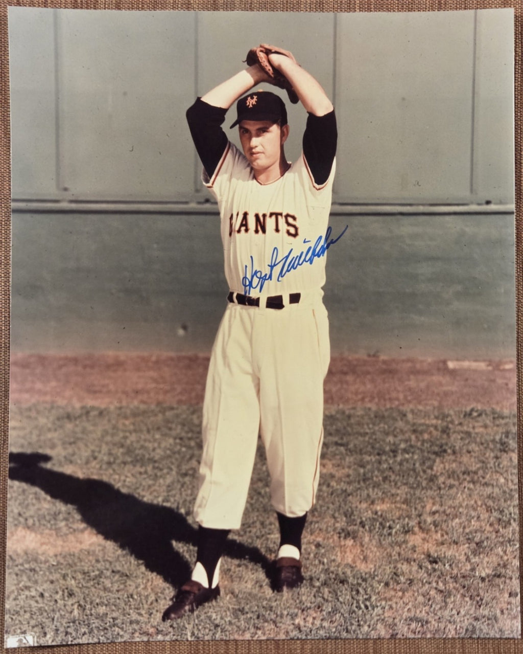 Hoyt Wilhelm AUTO Orioles Giants White Sox Baseball Signed 8 x 10 Photo JSA HOF0