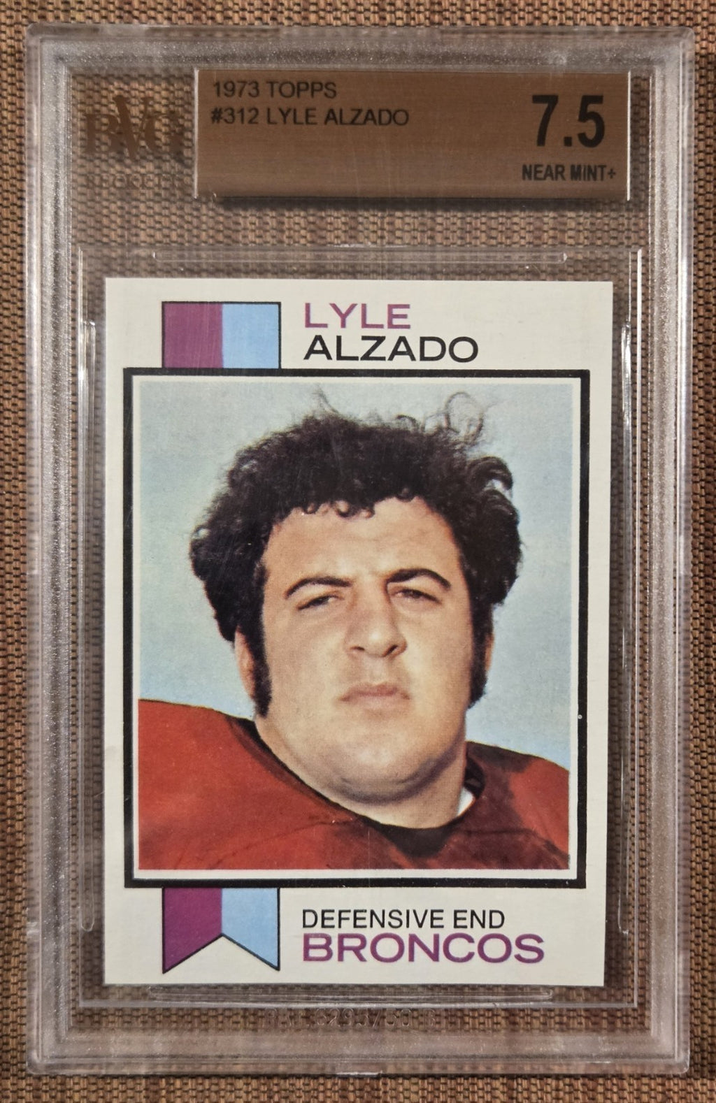 1973 Topps #312 Lyle Alzado Denver Broncos Original Football Card BVG 7.5 NM+0