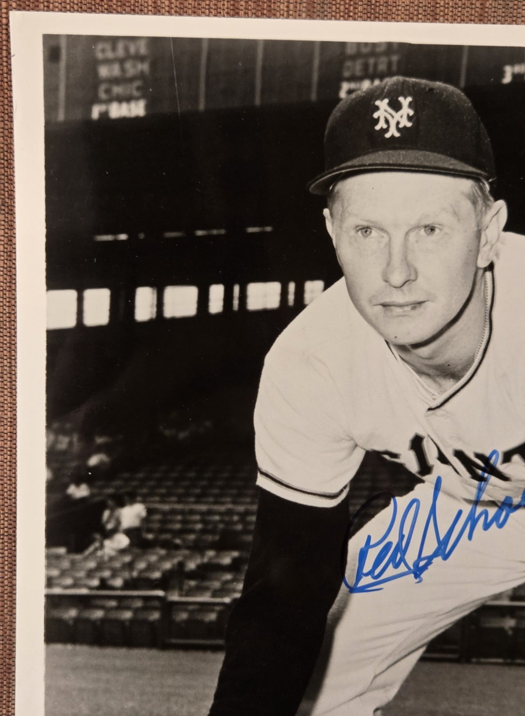 Red Schoendienst AUTO 8 x 10 New York Giants Baseball Signed Photo JSA HOF0