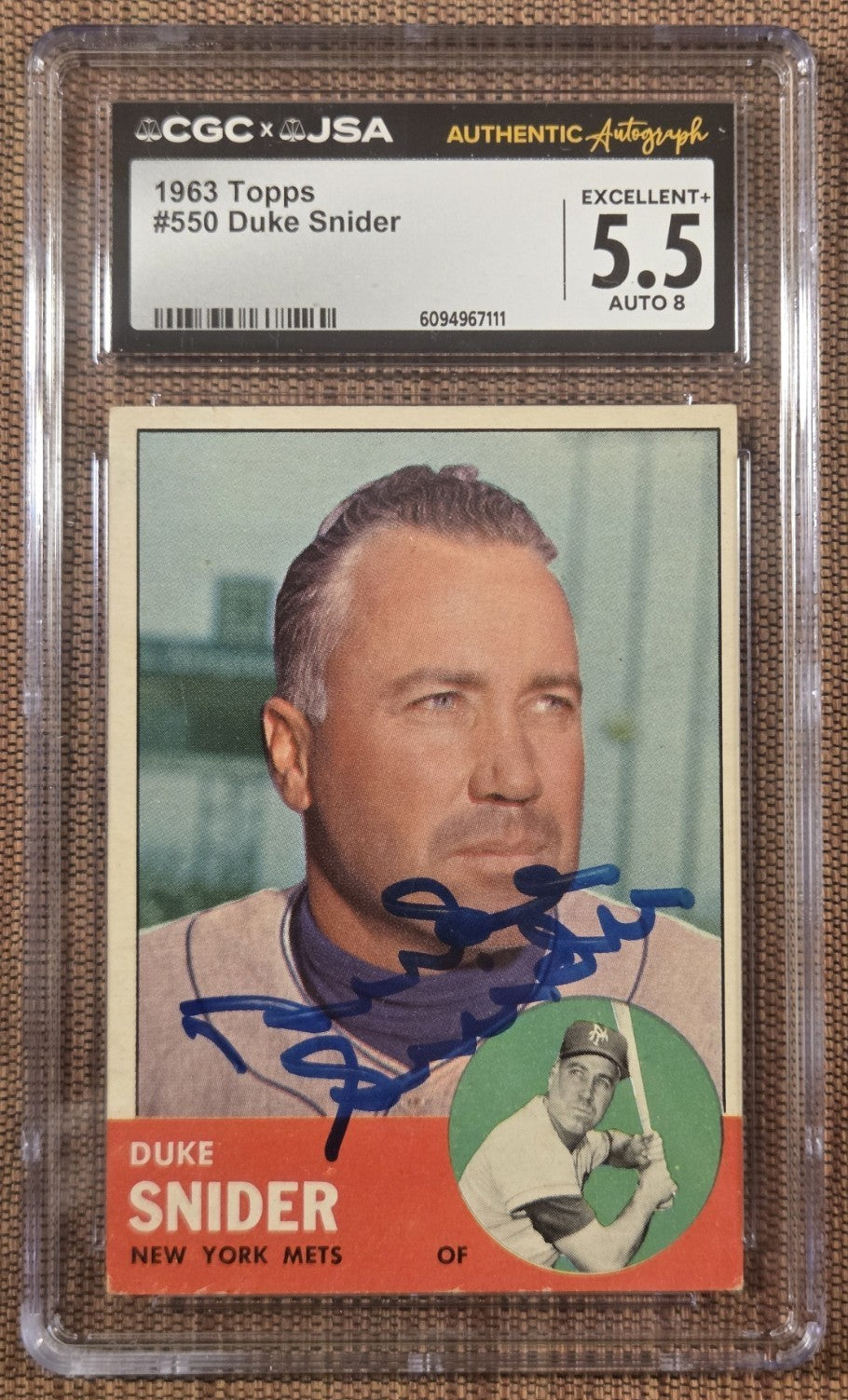 1963 Topps #550 Duke Snider New York Mets Baseball Card CGC 5.5 / DNA 8 AUTO HOF0