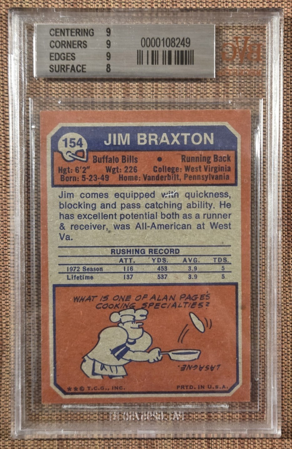 1973 Topps #154 Jim Braxton Buffalo Bills Rookie Football Card BVG 8.5 NM/MT+ RC1