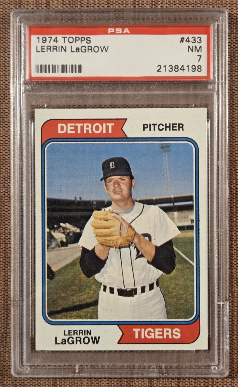 1974 Topps #433 Lerrin LaGrow Detroit Tigers Original Baseball Card PSA 7 NM0