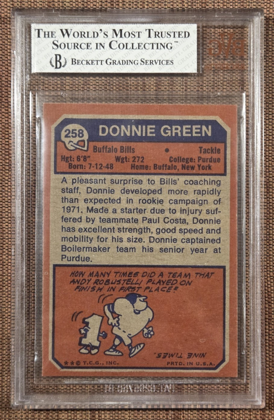 1973 Topps #258 Donnie Green Buffalo Bills Rookie Football Card BVG 7.5 NM+ RC1