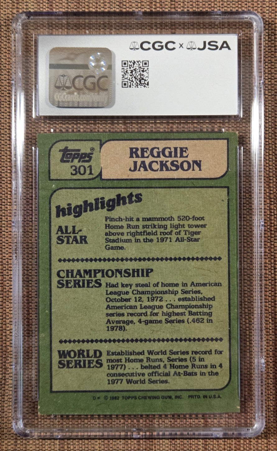 1982 Topps #301 Reggie Jackson NY Yankees Baseball Card CGC 7 / JSA 8 AUTO HOF1