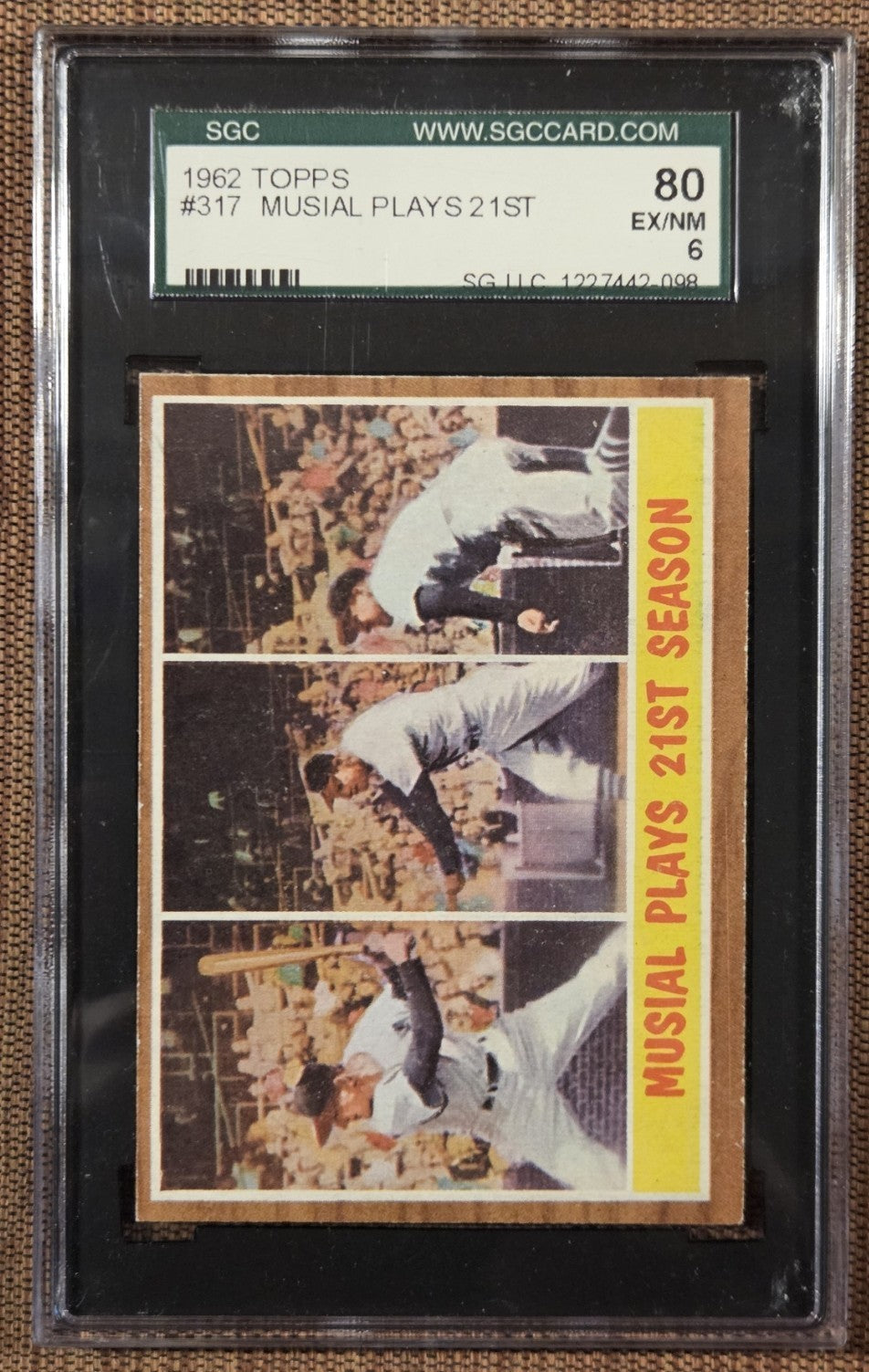 1962 Topps #317 Stan Musial St. Louis Cardinals Baseball Card SGC 6 EX/MT HOF0