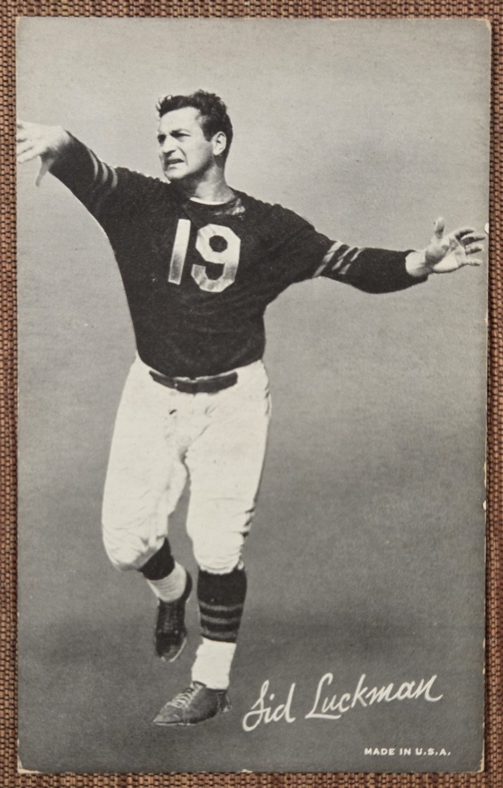 1948 Exhibits W468 #29 Sid Luckman Chicago Bears Original Football Card HOF0