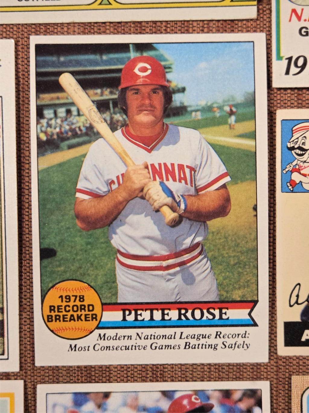 Reds Baseball Card Pete Rose Bench Morgan Perez Conception Armbrister RC Hall5