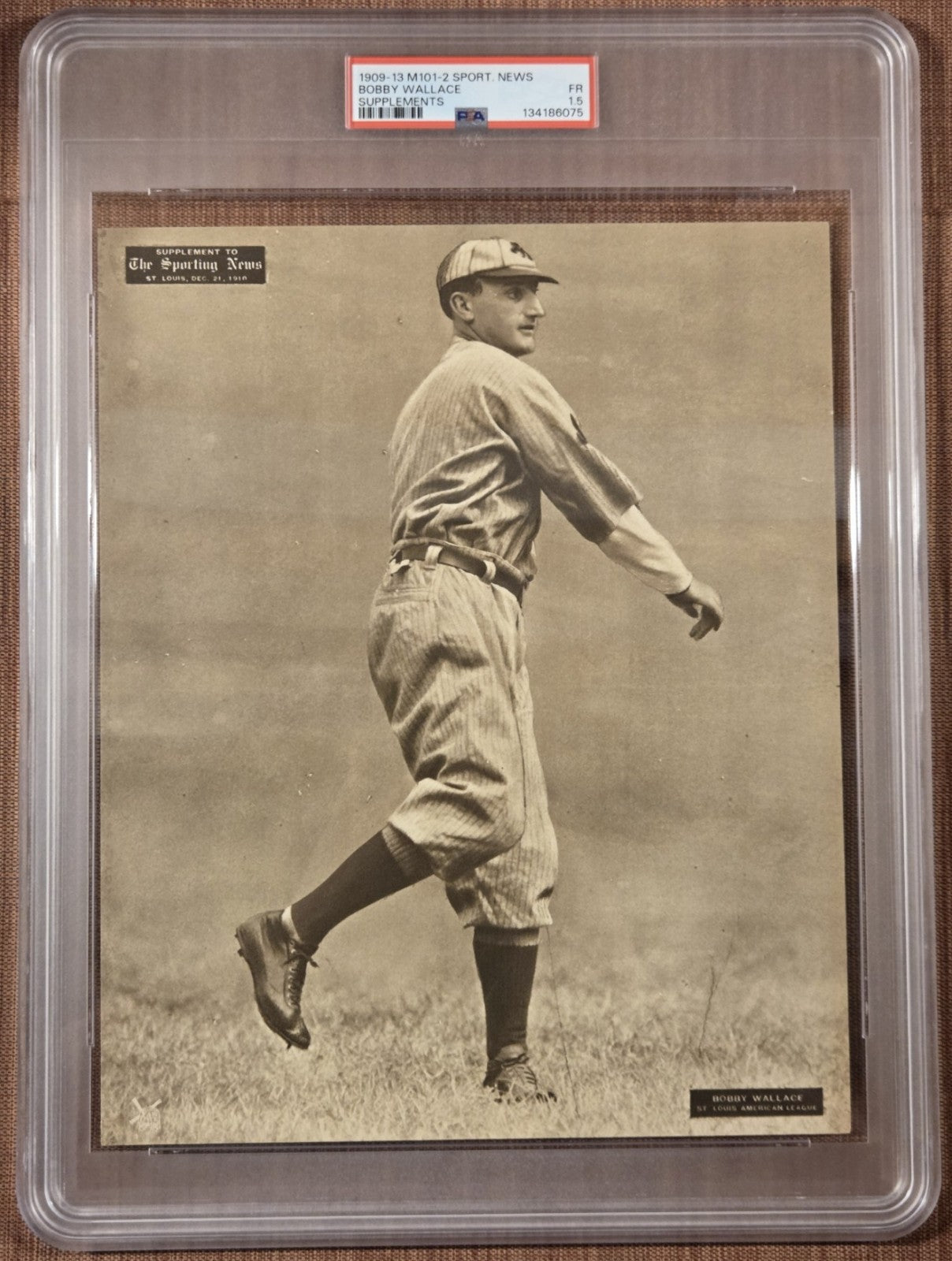 1909 M101-2 Sporting News Bobby Wallace Browns Cards Baseball Card PSA 1.5 HOF0
