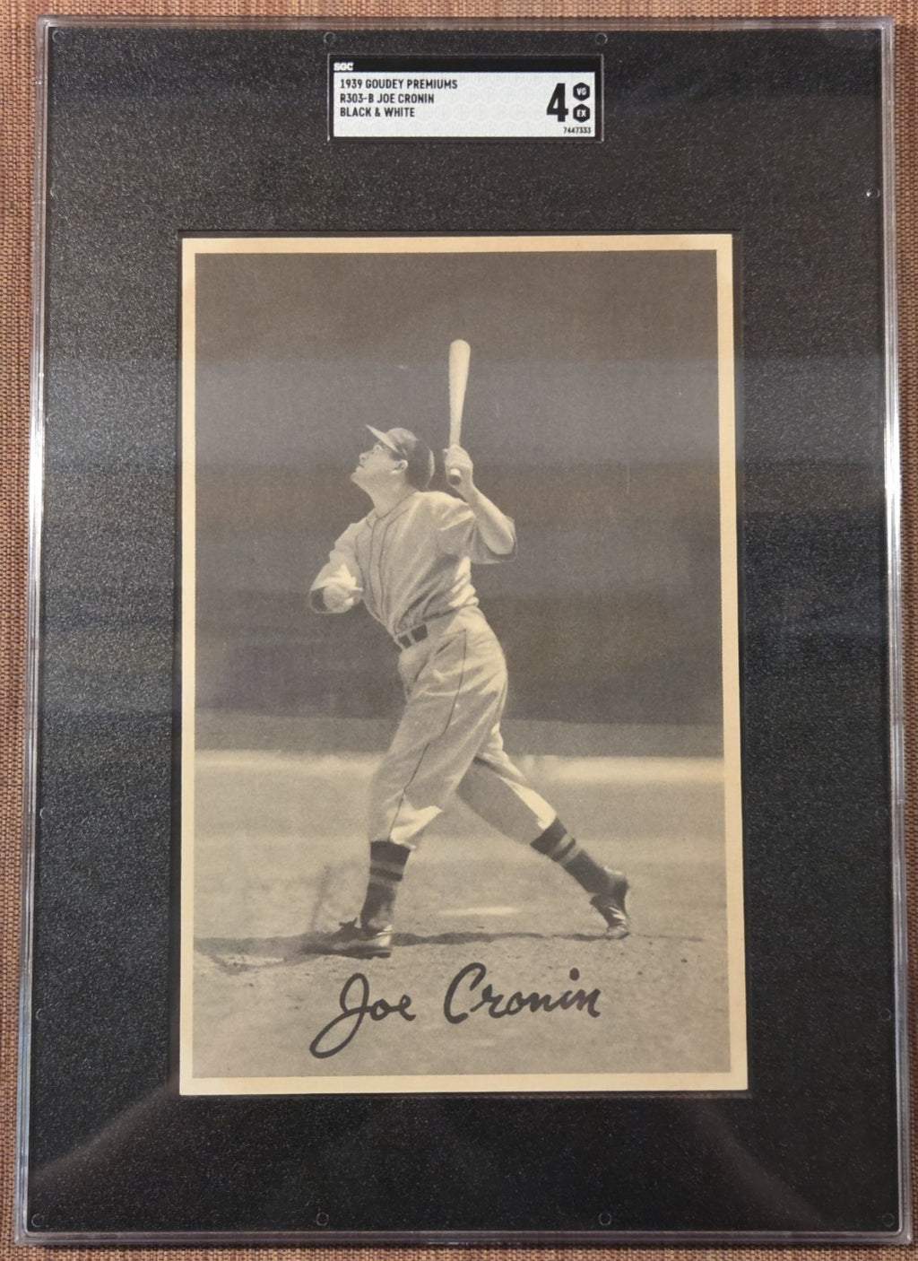 1939 Goudey Premiums B&W R303B Joe Cronin Red Sox Baseball Card SGC 4 HOF0