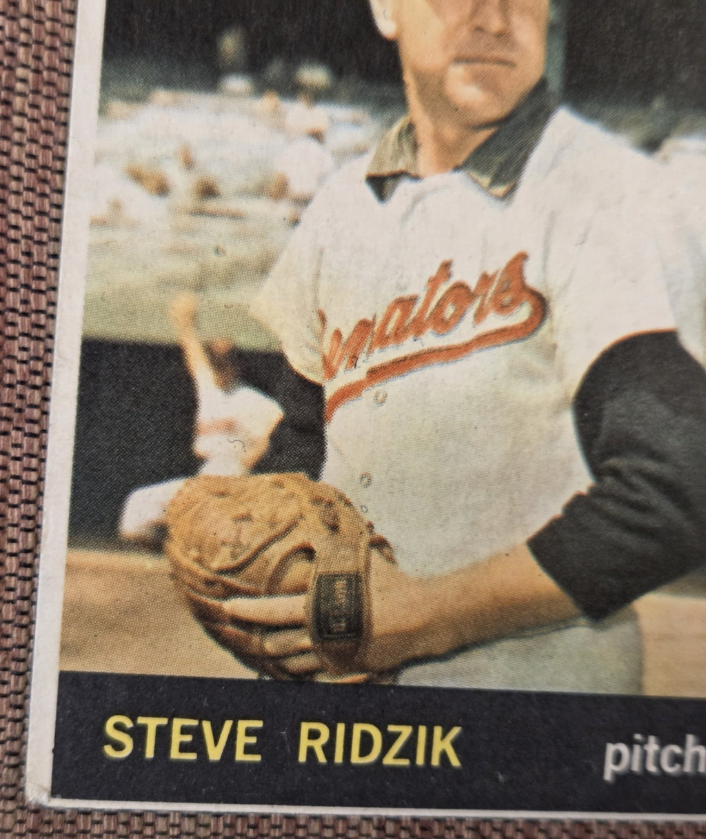 1964 Topps Venezuelan #92 Steve Ridzik Washington Senators Vintage Baseball Card4