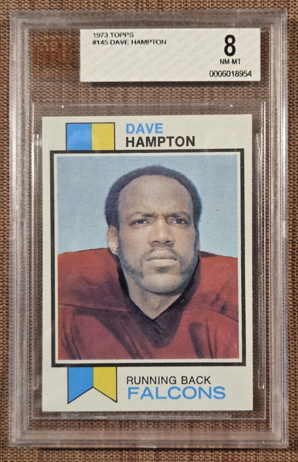 1973 Topps #145 Dave Hampton Atlanta Falcons Rookie Football Card BVG 8 RC0