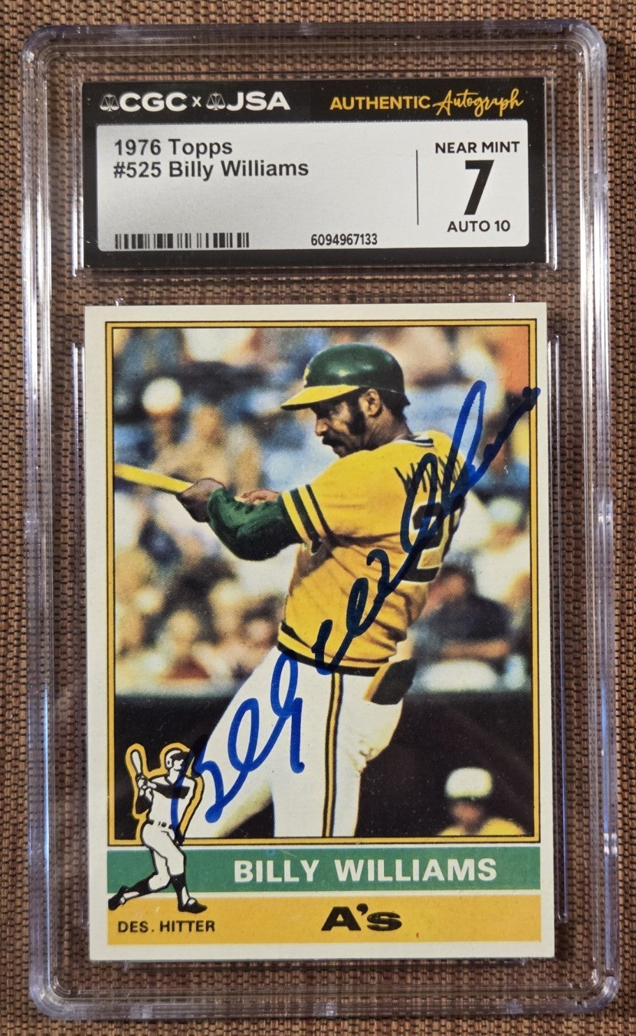1976 Topps #525 Billy Williams Oakland A's Baseball Card CGC 7 / JSA 10 AUTO HOF0