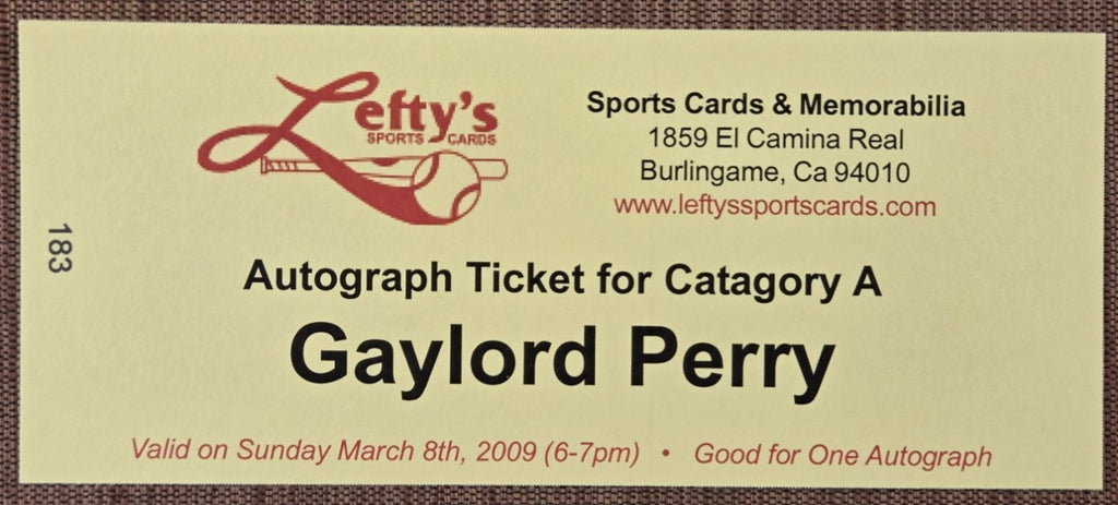 Gaylord Perry AUTO 8 x 10 San Francisco Giants Baseball Signed Photo JSA HOF6