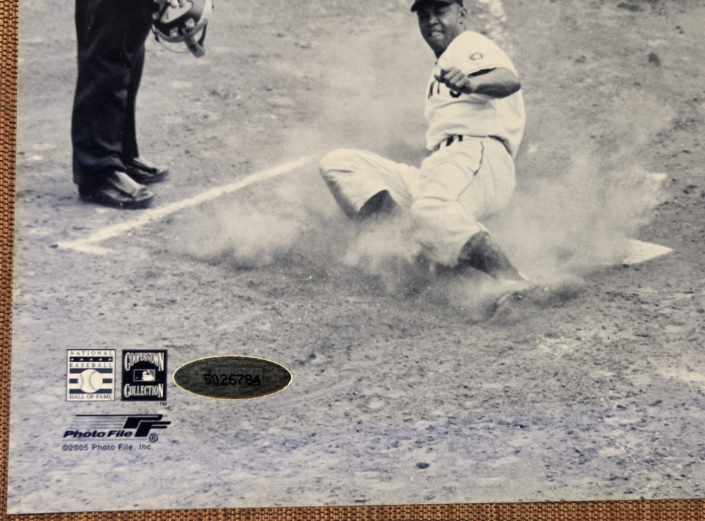 Monte Irvin AUTO 8 x 10 New York Giants Baseball Signed Photo Tristar HOF4