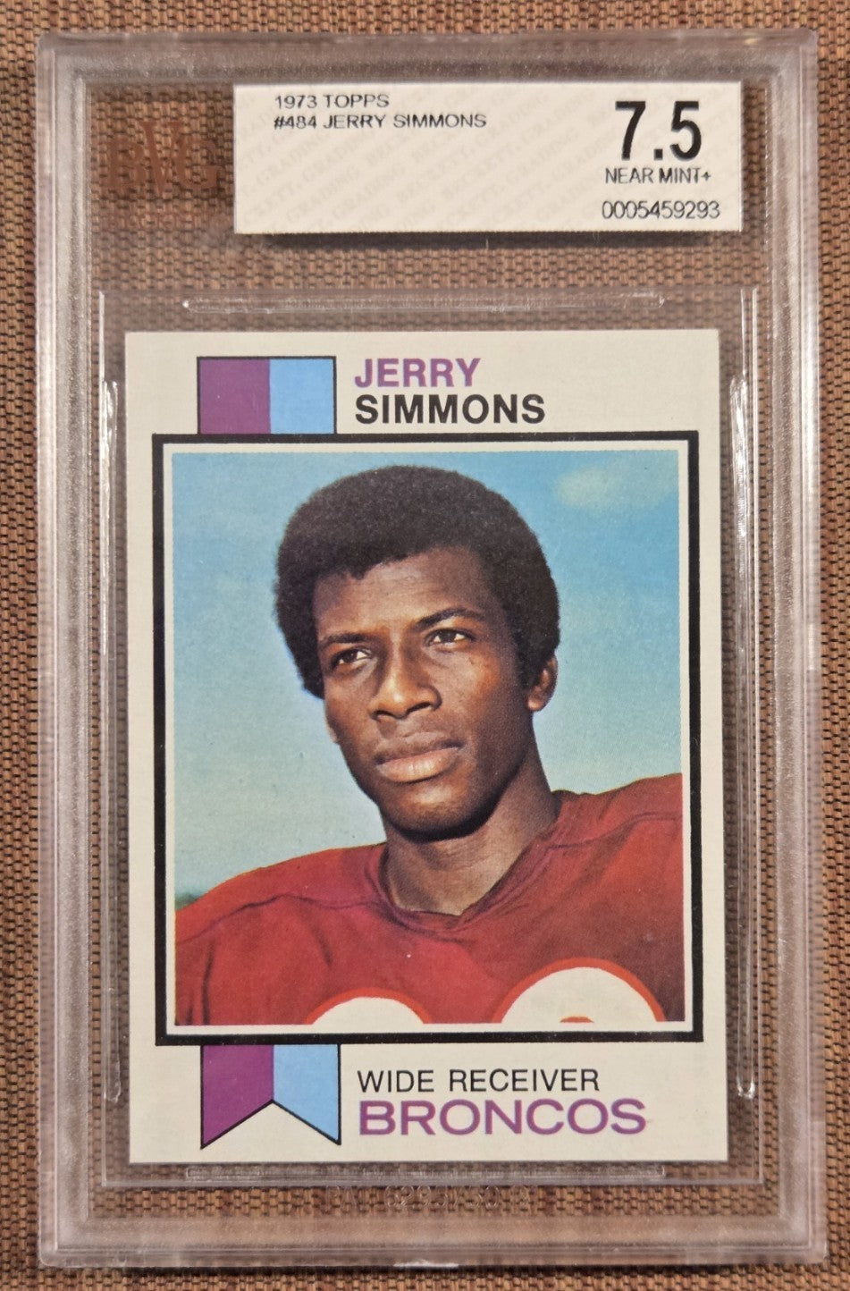 1973 Topps #484 Jerry Simmons Denver Broncos Original Football Card BVG 7.5 NM+0