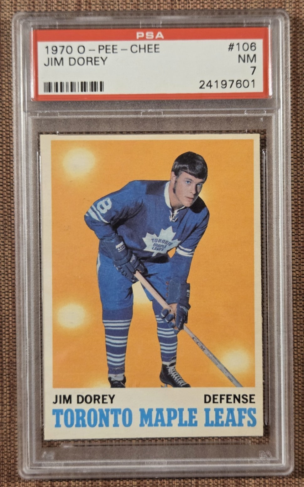 1970 O-Pee-Chee #106 Jim Dorey Toronto Maple Leafs Original Hockey Card PSA 7 NM0