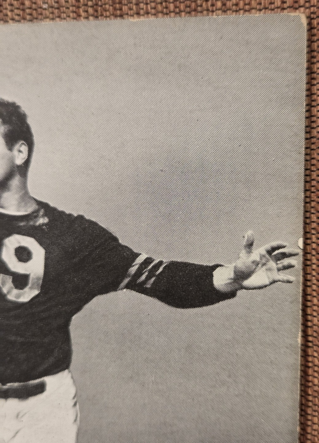1948 Exhibits W468 #29 Sid Luckman Chicago Bears Original Football Card HOF2